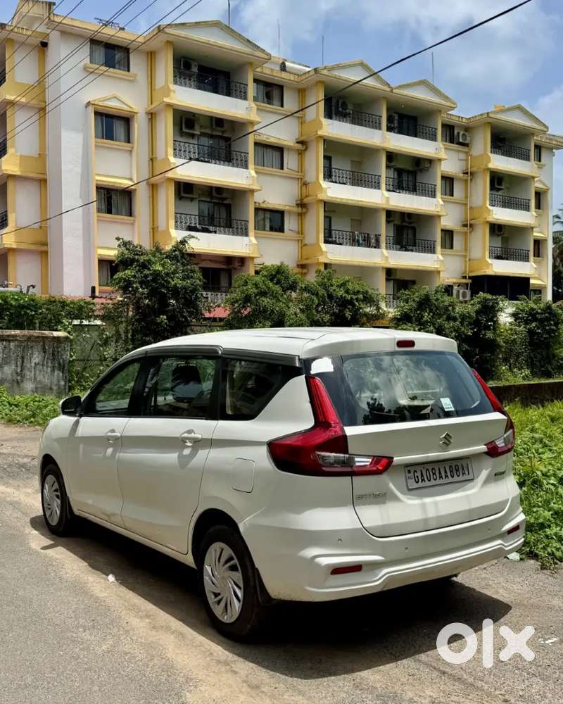 Maruti Suzuki Ertiga Vxi Smart Hybrid
