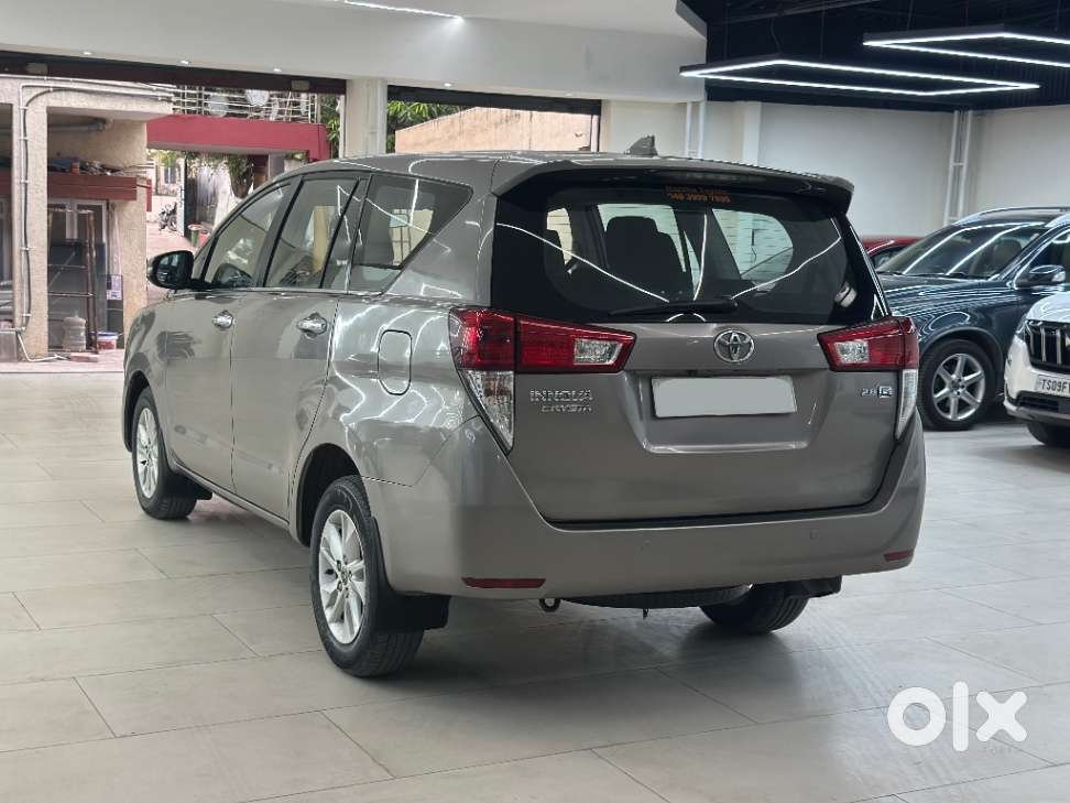 Toyota Innova Crysta 2.8 Gx At, 2017, Diesel