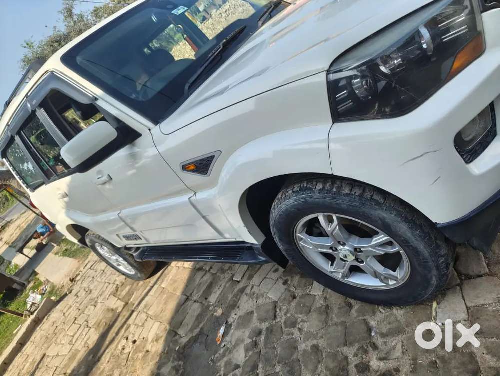 Mahindra Scorpio Diesel 2017
