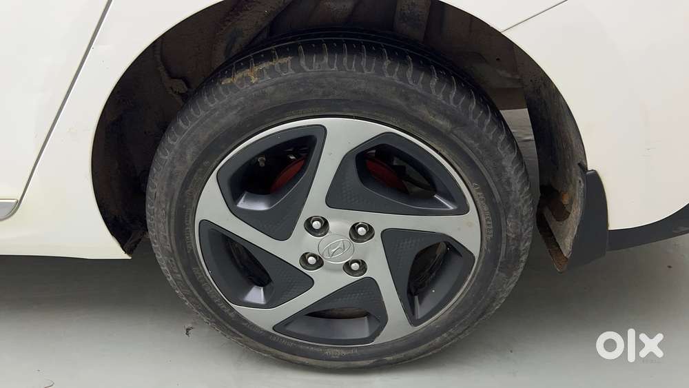 Hyundai Verna 1.5 S Plus Petrol Mt, 2022, Petrol