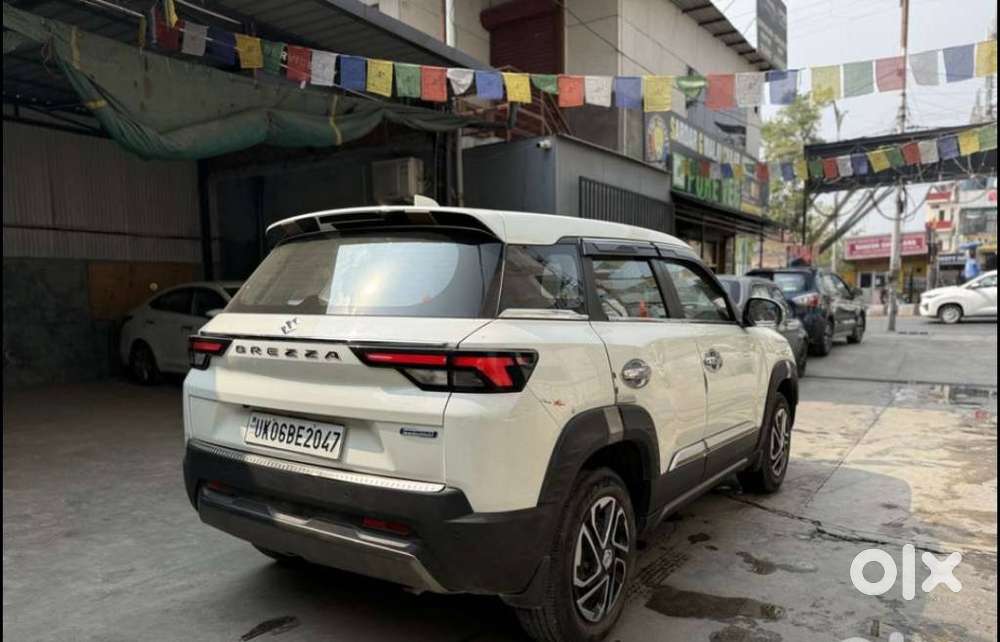 Maruti Suzuki Brezza 1.5 Vxi Smart Hybrid, 2022, Petrol