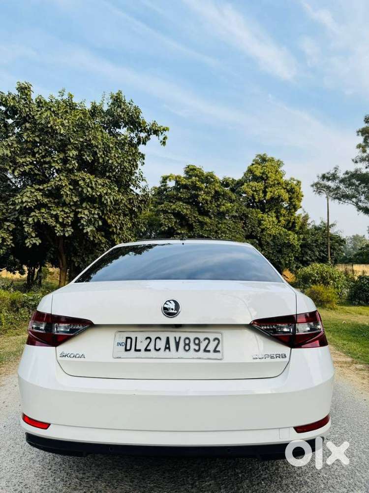 Skoda Superb Lk 1.8 Tsi At, 2016, Petrol