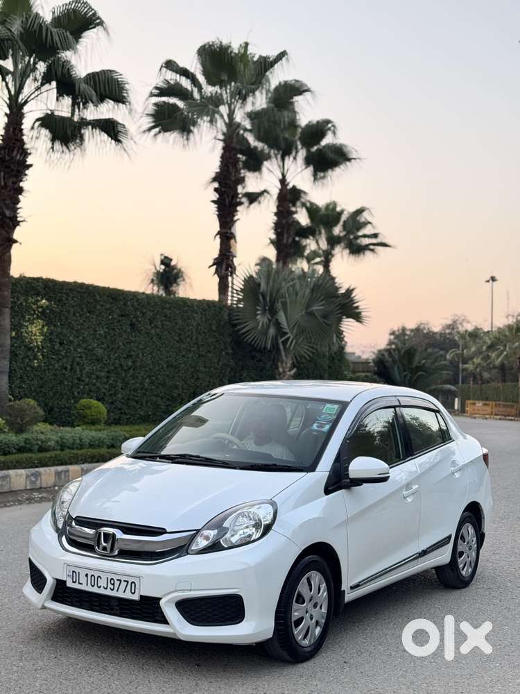 Maruti Suzuki Swift Dzire