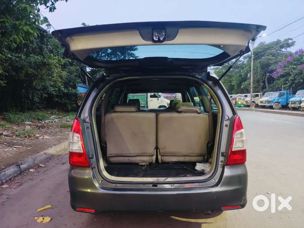 Toyota Innova 2013 Diesel Well Maintained