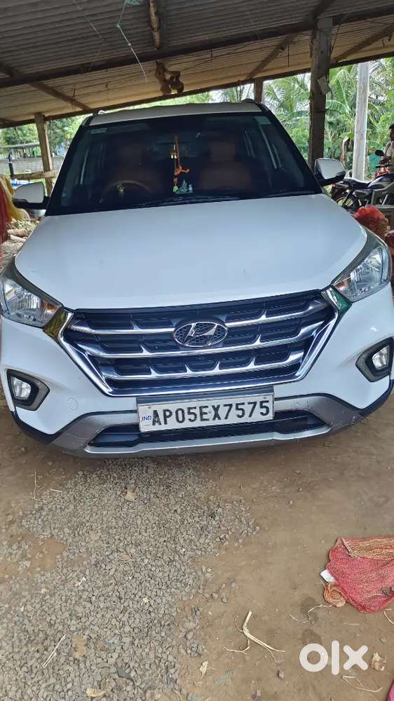 Hyundai Creta 2018 Variant Plus Showroom Track