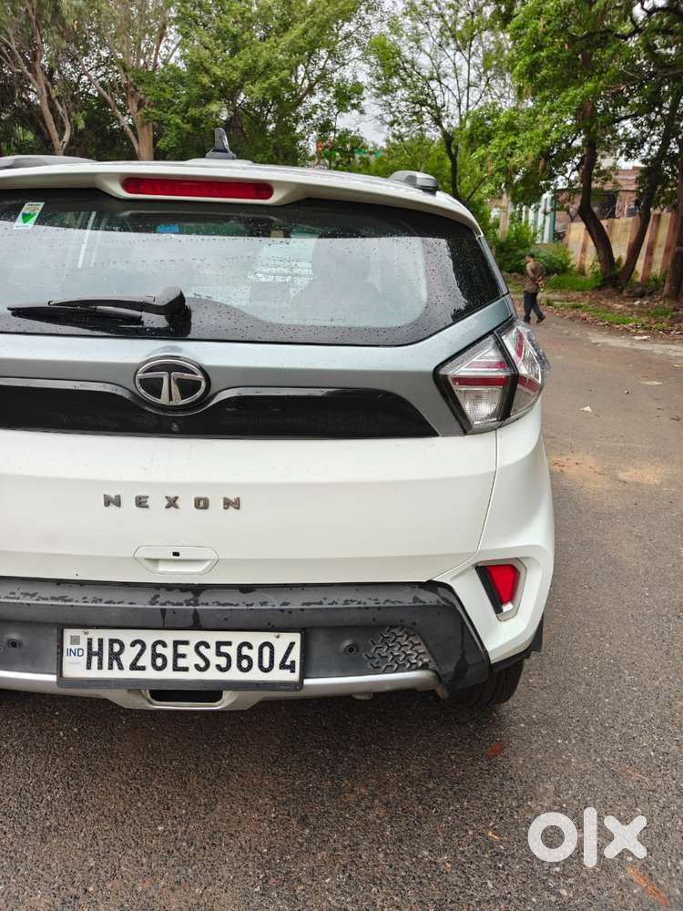 Tata Nexon 1.2 Revotron Xza Plus Dualtone, 2021, Petrol