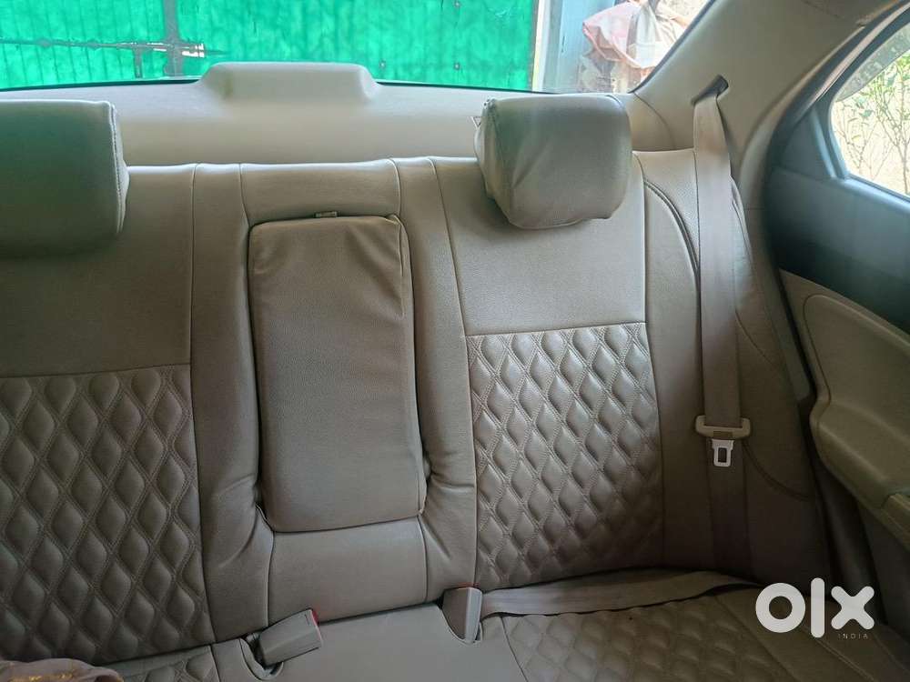 Maruti Suzuki Dzire 2017 Petrol Well Maintained