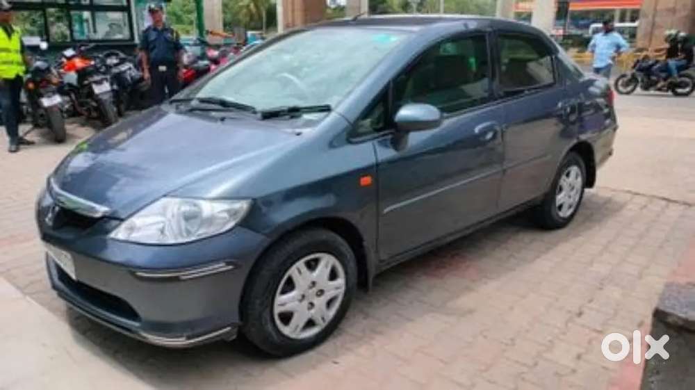 Honda City Zx Petrol Automatic 2004