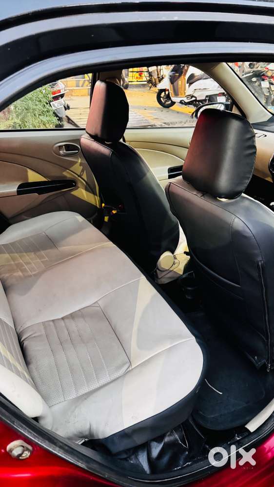 Toyota Etios Liva 2017 Petrol Well Maintained