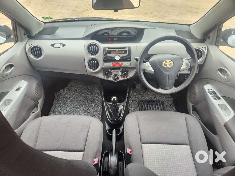Toyota Etios 2010-2012 V, 2011, Petrol