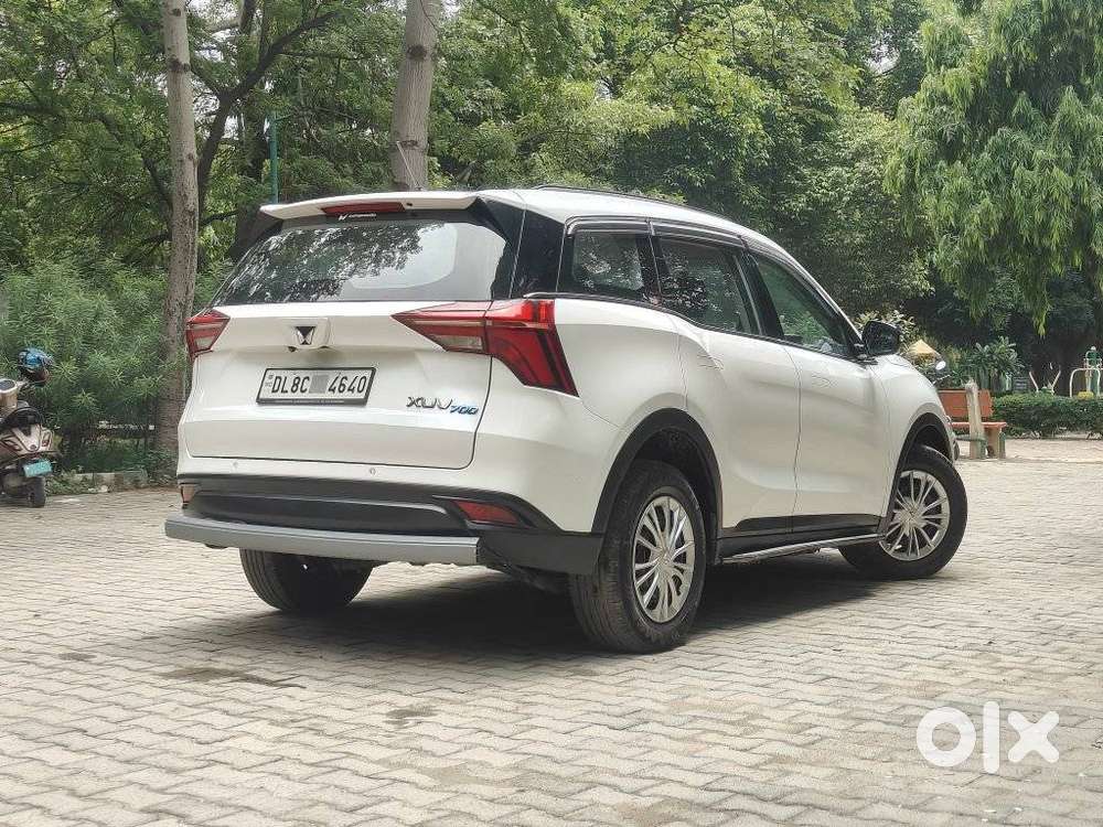Mahindra Xuv700 2.2 Mx Diesel Mt 5 Str, 2022, Diesel