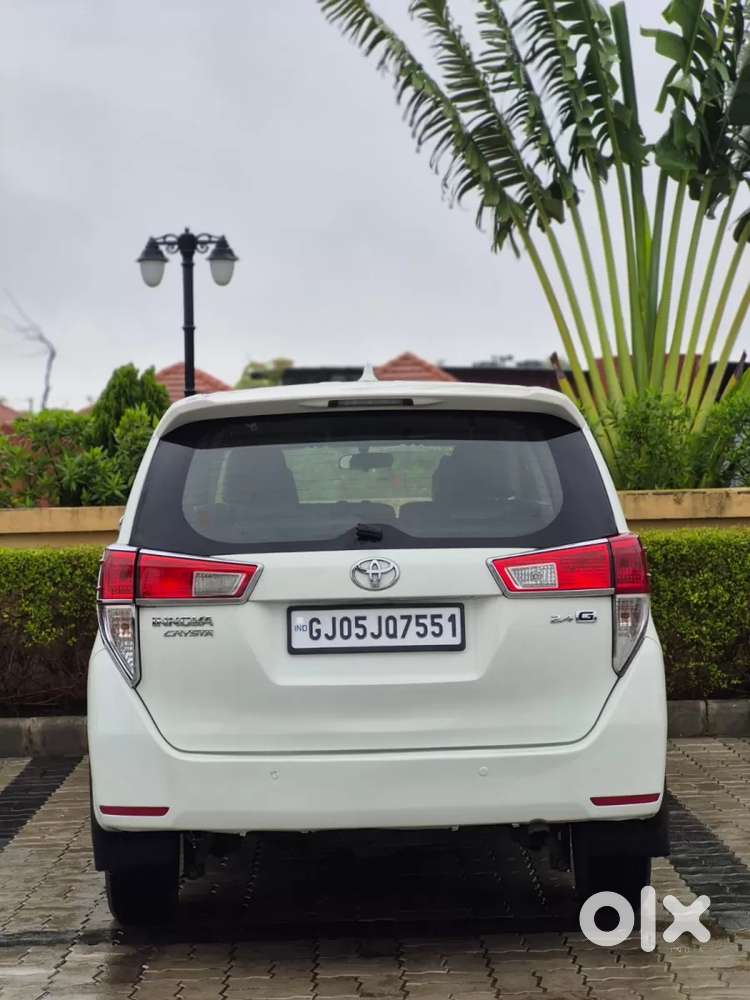 Toyota Innova Crysta G 8 Str, 2016, Diesel