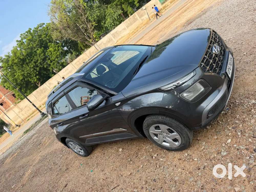 Hyundai Venue 2022 Petrol Manual
