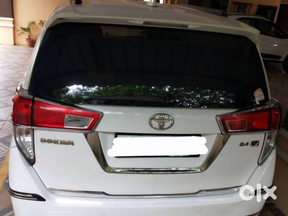 Toyota Innova Crysta 2.4 V 8 Str, 2019, Diesel