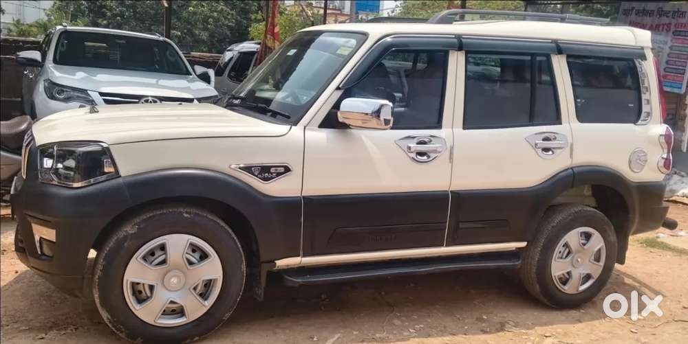 Mahindra Scorpio Classic 2.2 S Mt 7 Str, 2023, Diesel