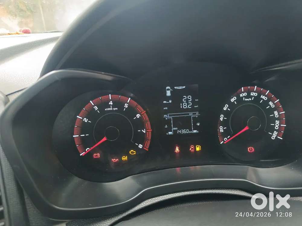 Mahindra Xuv300 2024 Petrol 145309 Km Driven