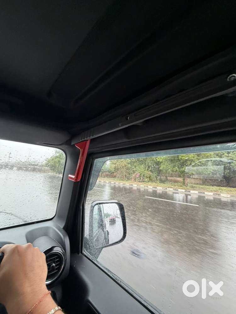 Mahindra Thar Petrol 2023