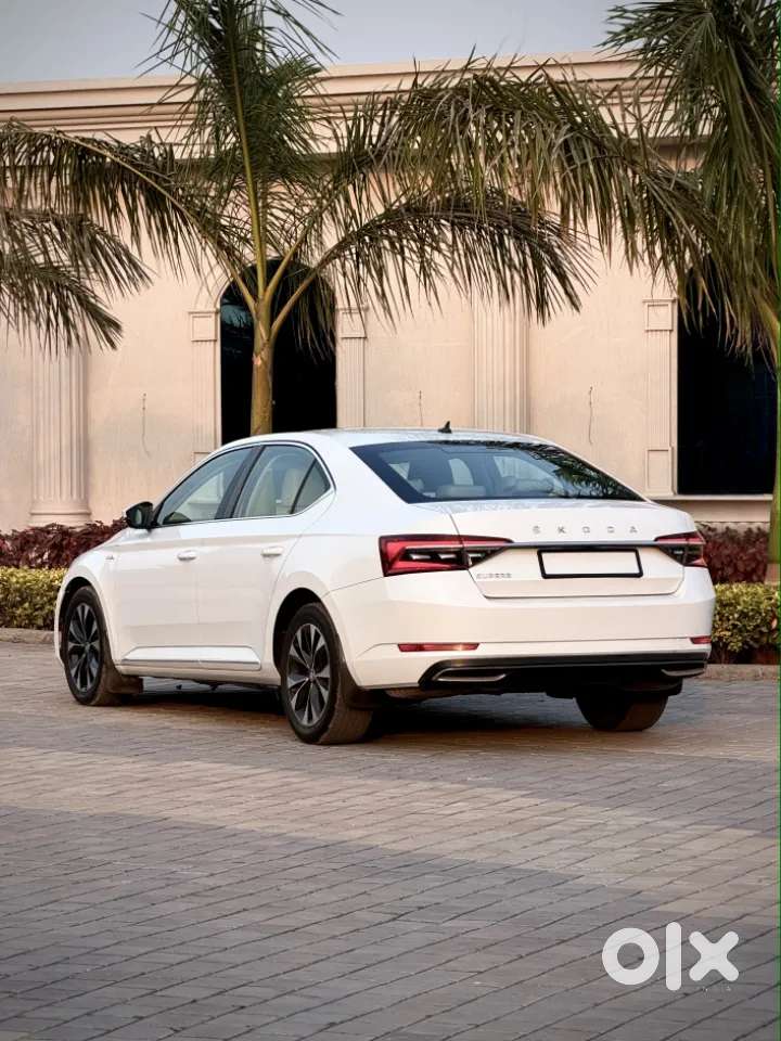 Skoda Superb 2.0 L&k Tsi At, 2020, Petrol