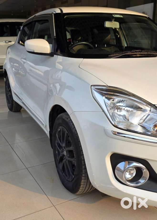 Maruti Suzuki Swift Amt Vvt Zxi, 2018, Petrol