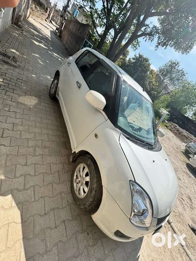 Maruti Suzuki Swift 2010 Petrol 114000 Km Driven