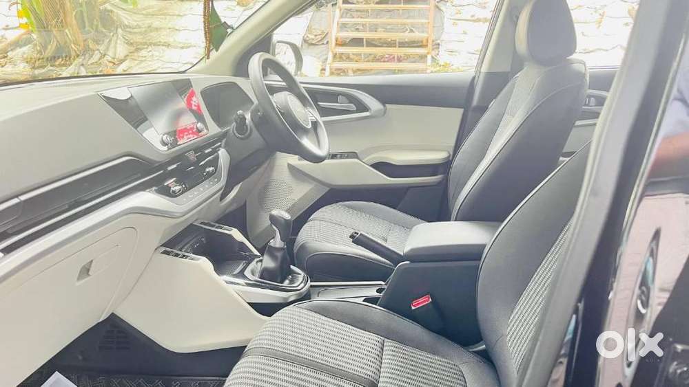 Kia Carens 1.5 Prestige Plus 7 Str Imt, 2022, Diesel