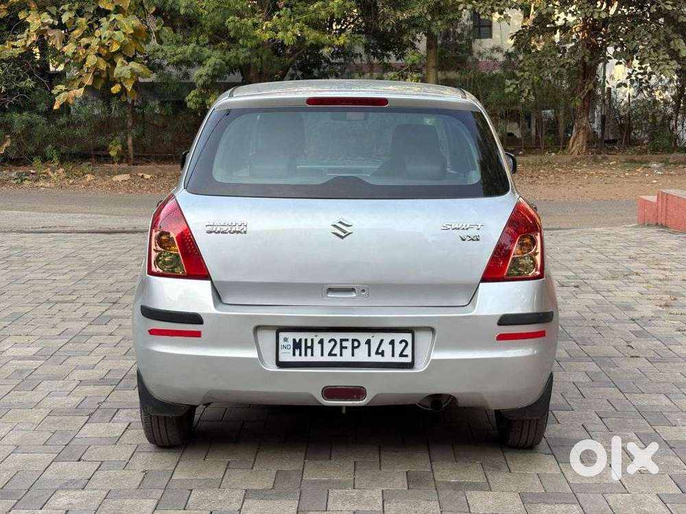 Maruti Suzuki Swift Vxi 1.2 Abs Bs-iv, 2009, Petrol