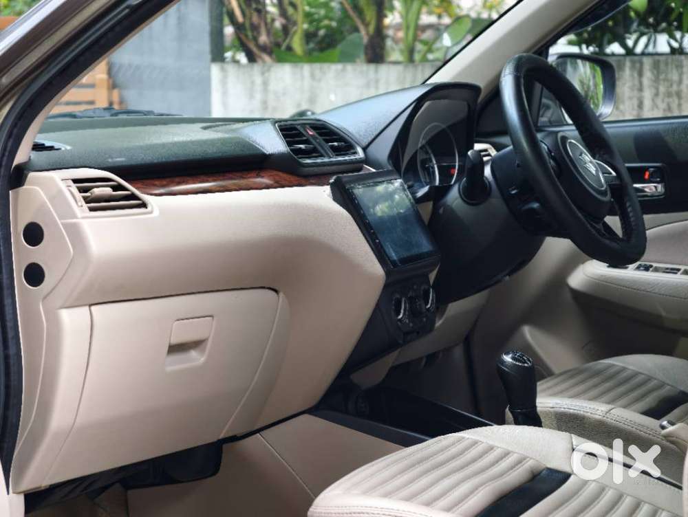 Maruti Suzuki Swift Dzire 1.2 Vxi Bsiv, 2018, Petrol