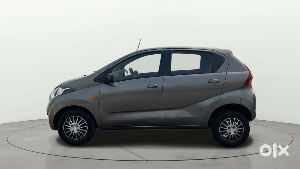 Datsun Redigo T Option, 2017, Petrol