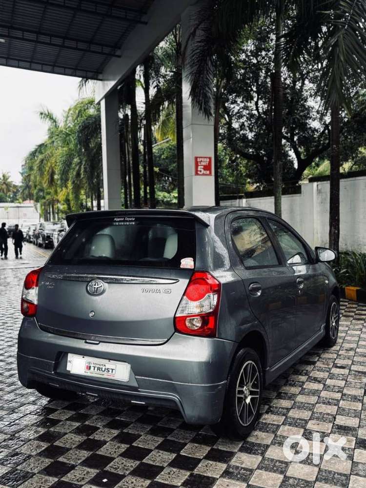Toyota Etios Liva G, 2013, Petrol