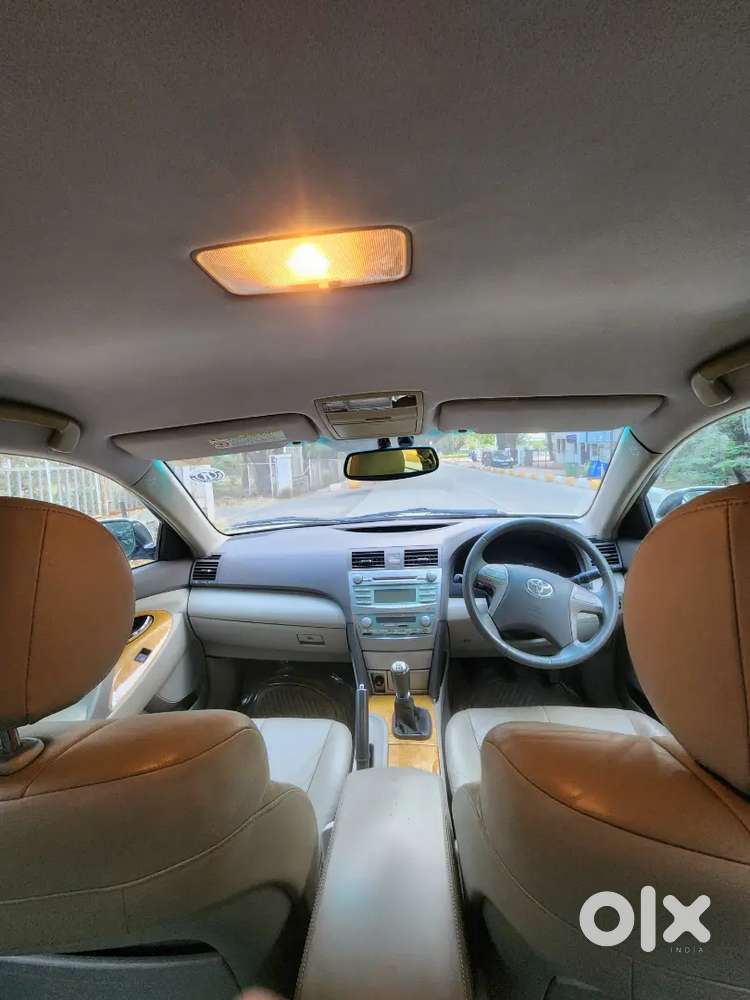 Toyota Camry 2006 Petrol 67000 Km Driven