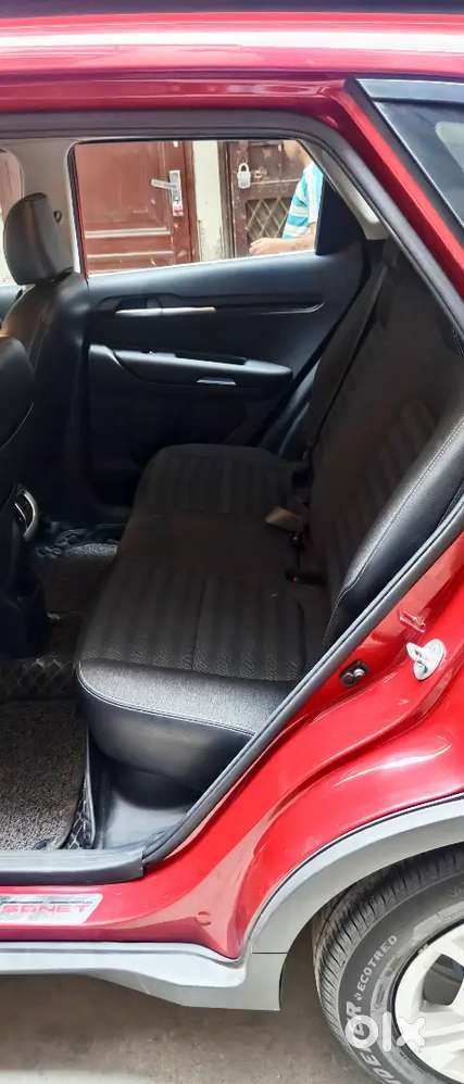 Kia Sonet Htk Plus Manual (dec22 Model) Jan 23 Registration
