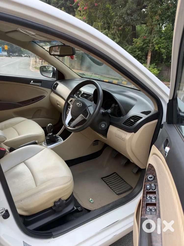 Hyundai Verna Fluidic 1.6 Vtvt, 2013, Petrol