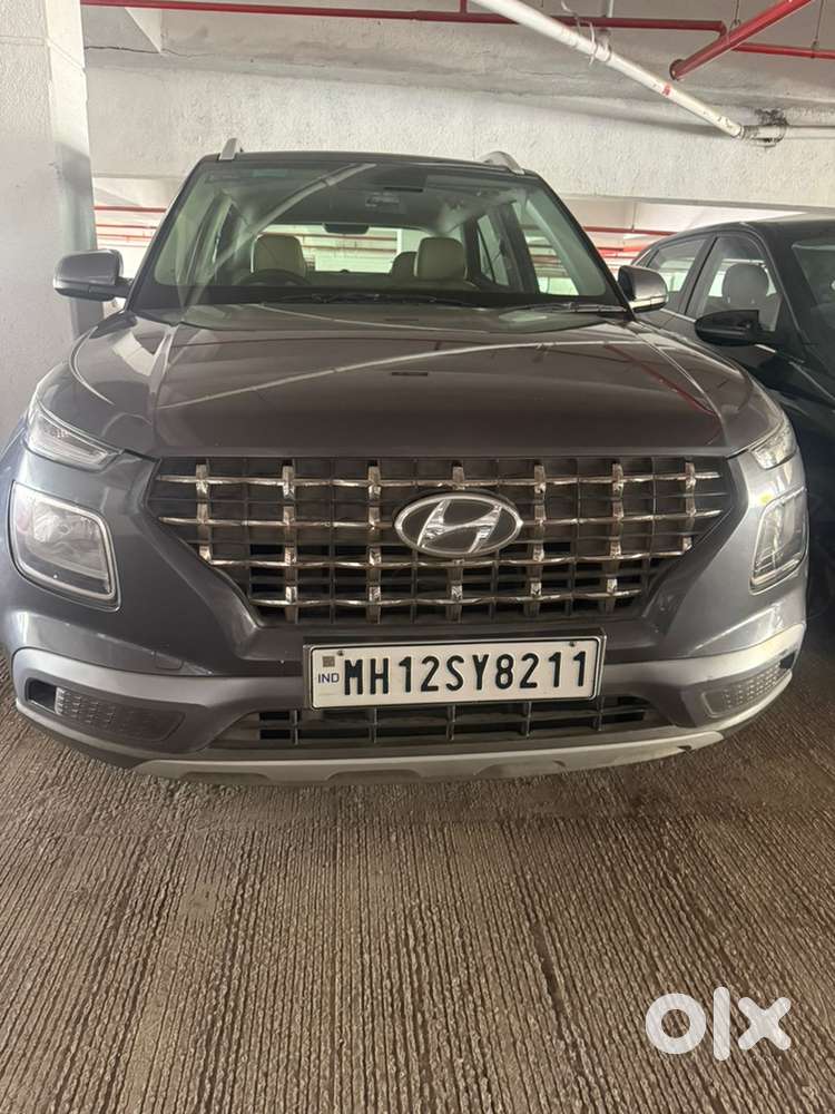 Hyundai Venue Petrol Manual 2020