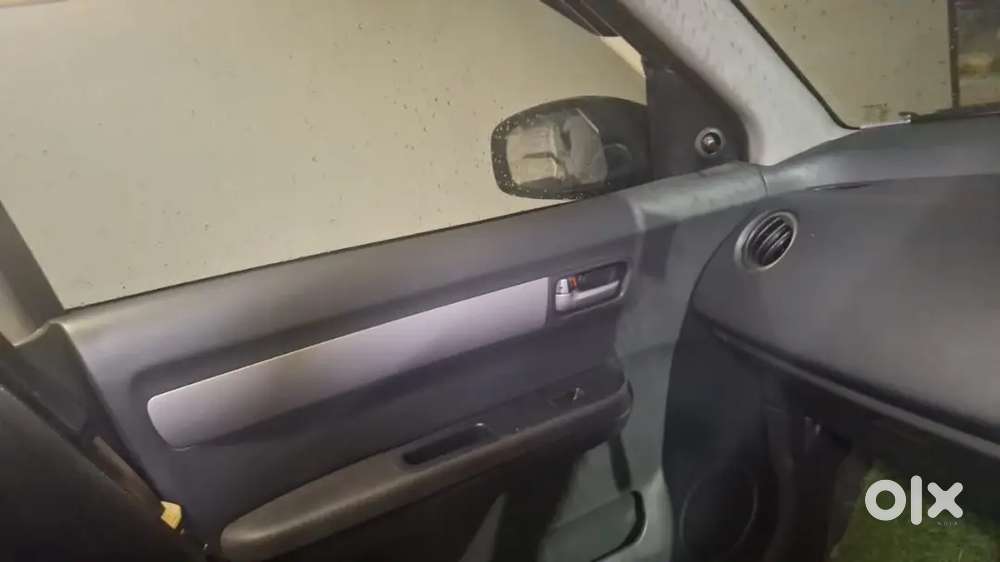 Maruti Suzuki Swift 2006