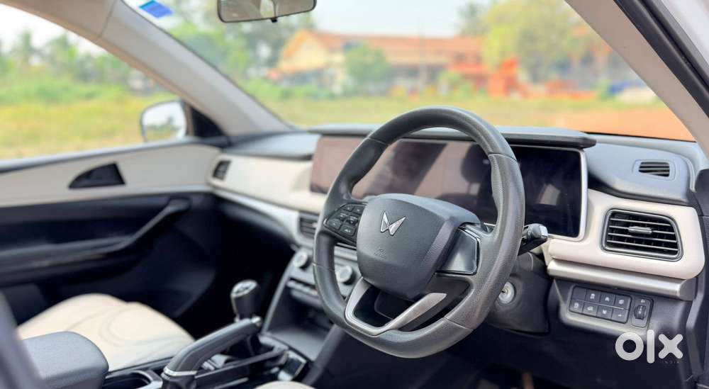 Mahindra Xuv700 2.2 Ax 5 Diesel Mt 7 Str, 2022, Diesel