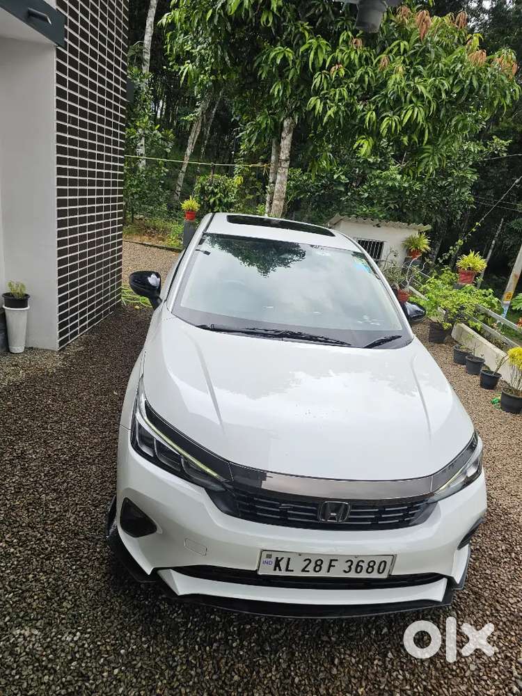 Honda City 2024 Petrol Well Maintained