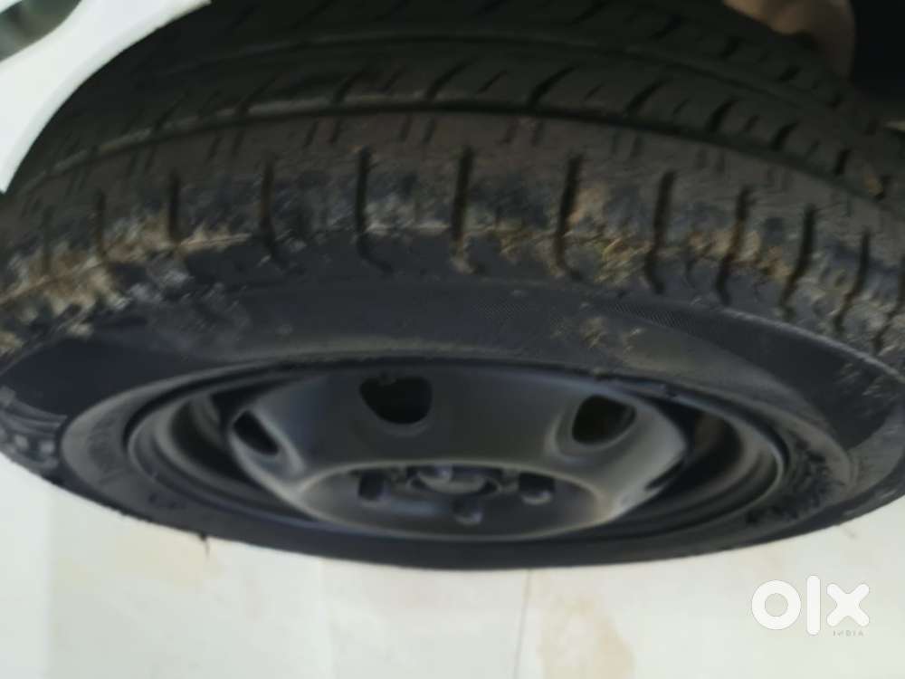 Maruti Suzuki Estilo Lxi Cng Bs-iv, 2014