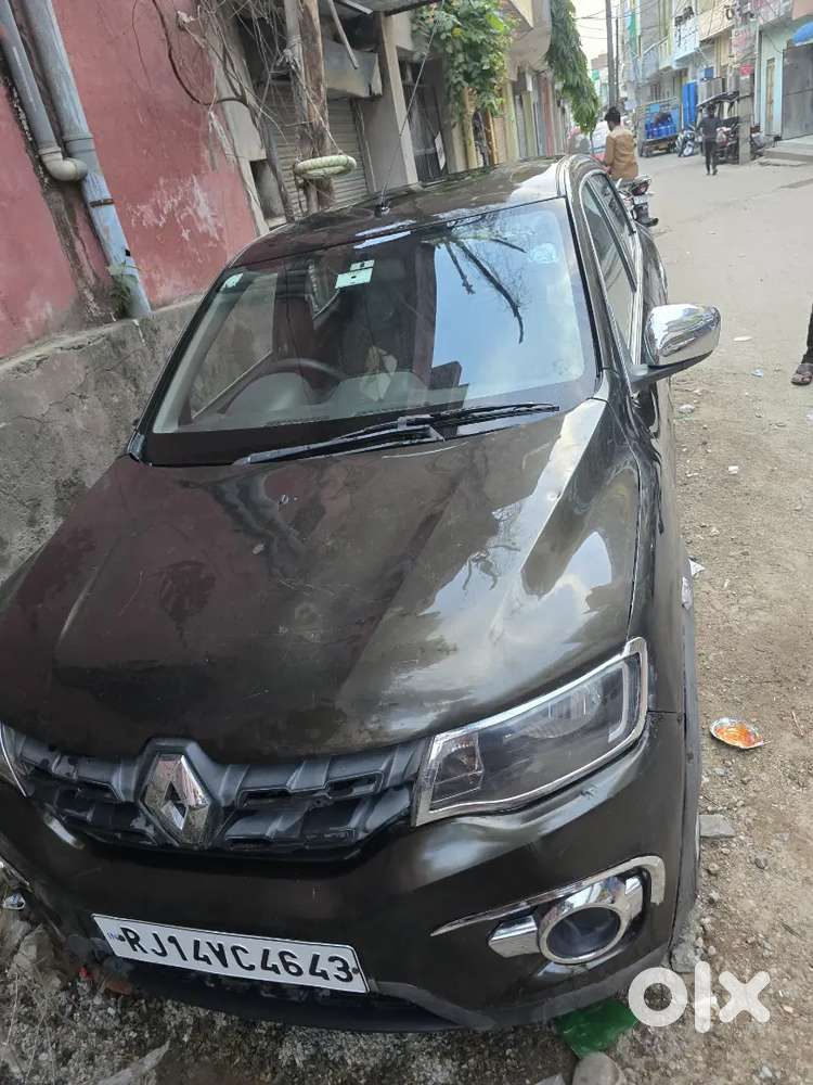 Renault Kwid 2016 Petrol Well Maintained .