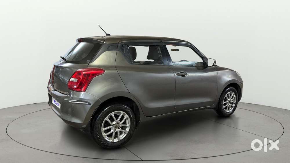 Maruti Suzuki Swift Dzire Zxi + Amt, 2023, Petrol