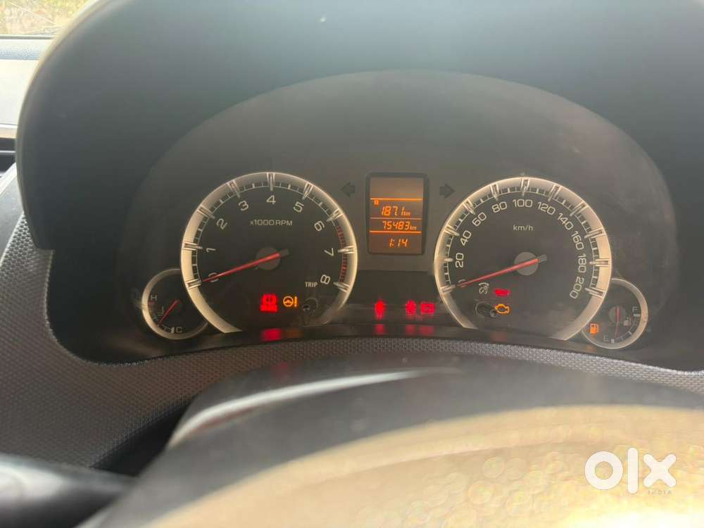 Maruti Suzuki Swift Lxi, 2014, Petrol
