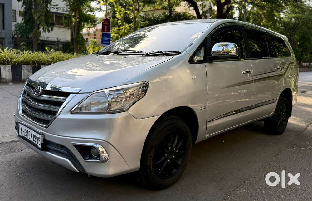 Toyota Innova 2.5 Vx 8 Seater Bs Iv, 2013, Diesel
