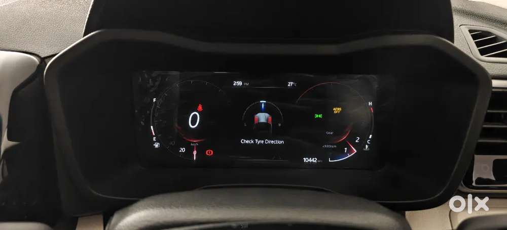 2024 Mahindra 3xo Ax5l 1.2 Tgdi Mt | Warranty | 10,400 Kms