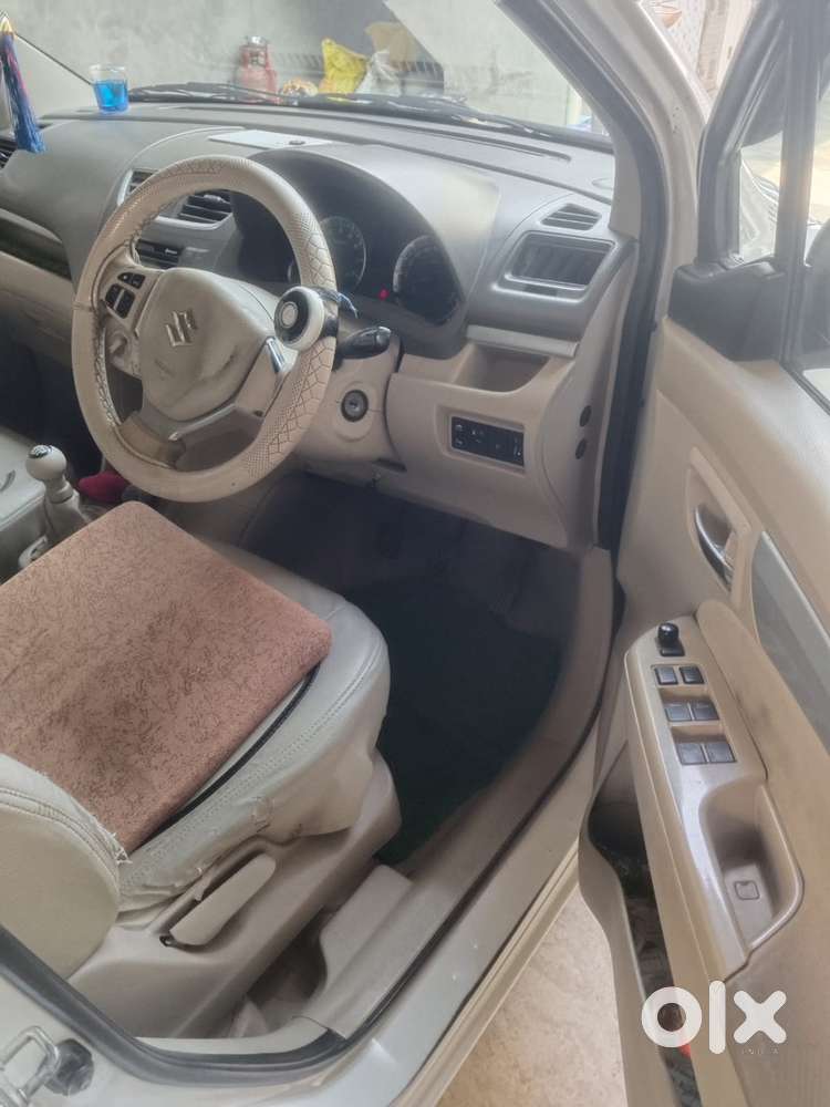 2017 Maruti Ertiga 80000 Km Vxi Cng