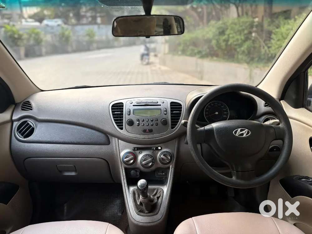 Hyundai I10 Sportz 2011 Petrol