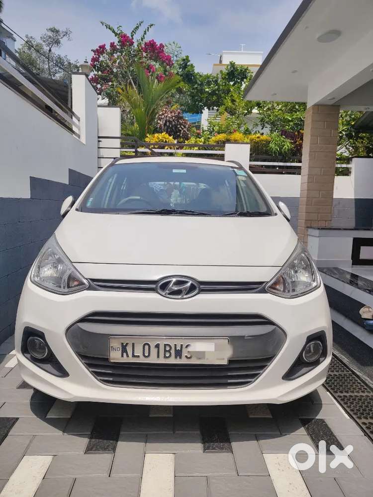Hyundai Grand I10 2015 Petrol 35000 Km Driven