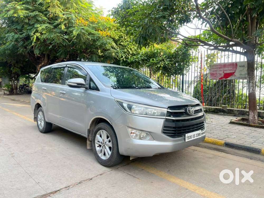 Toyota Innova Crysta 2.4 G Mt, 2017, Diesel