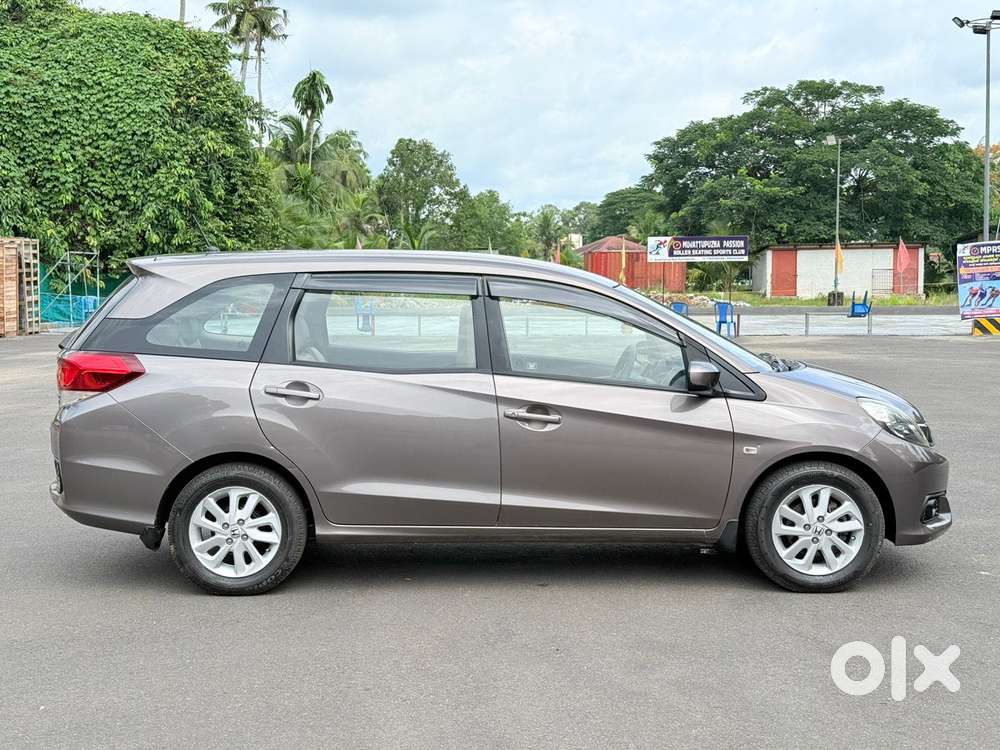 Honda Mobilio 1.5 V I-vtec, 2015, Petrol