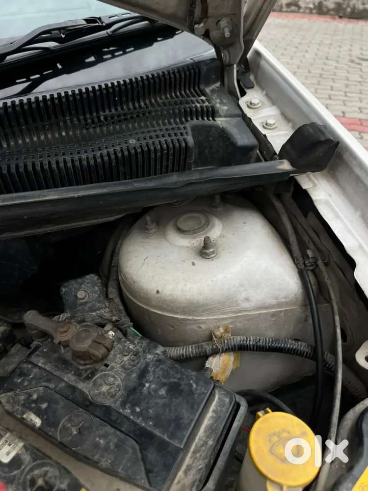 Ford Figo Petrol 2015