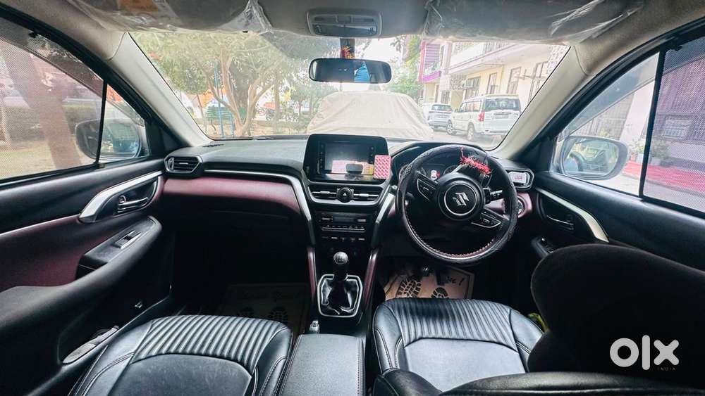Maruti Suzuki Grand Vitara 2022 Petrol Well Maintained