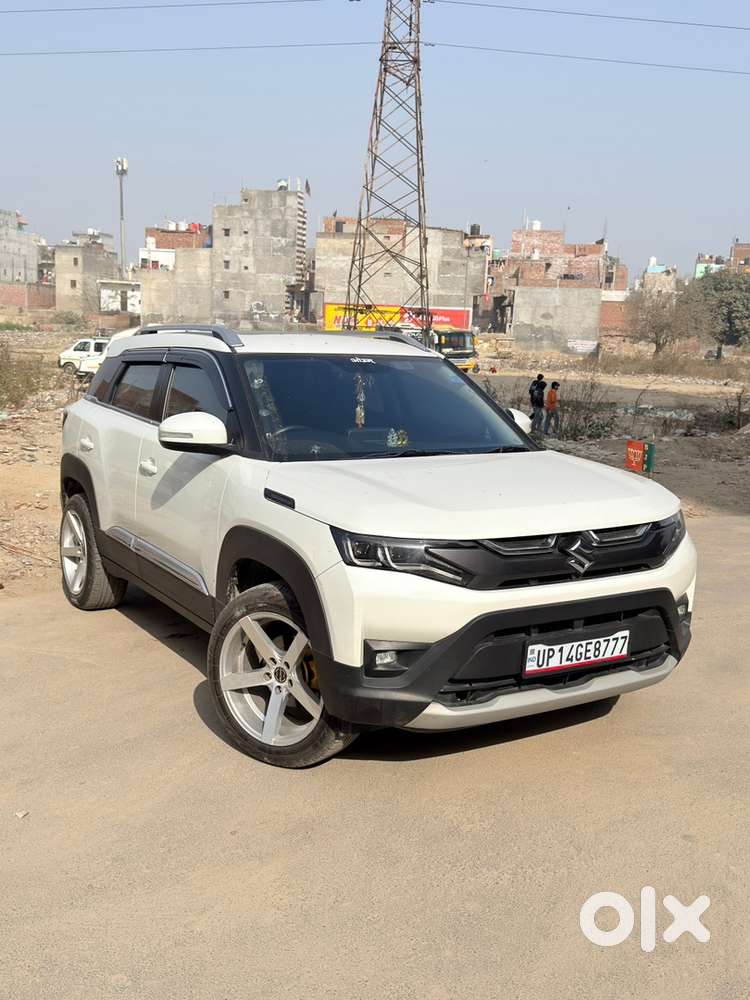 Maruti Brezza Zxi 2024